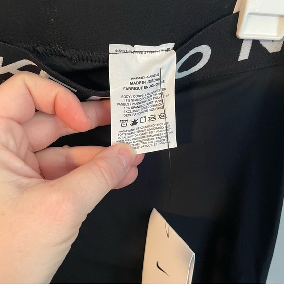 Nike Leggings - Picture 4 of 7